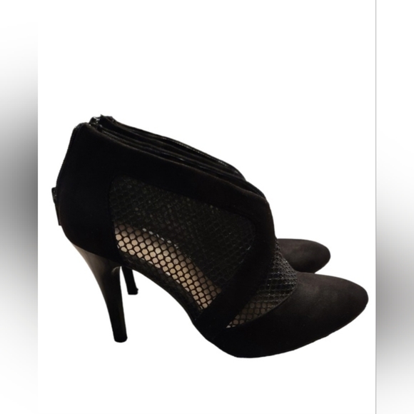 Bcbg generation shoes. - Picture 2 of 5